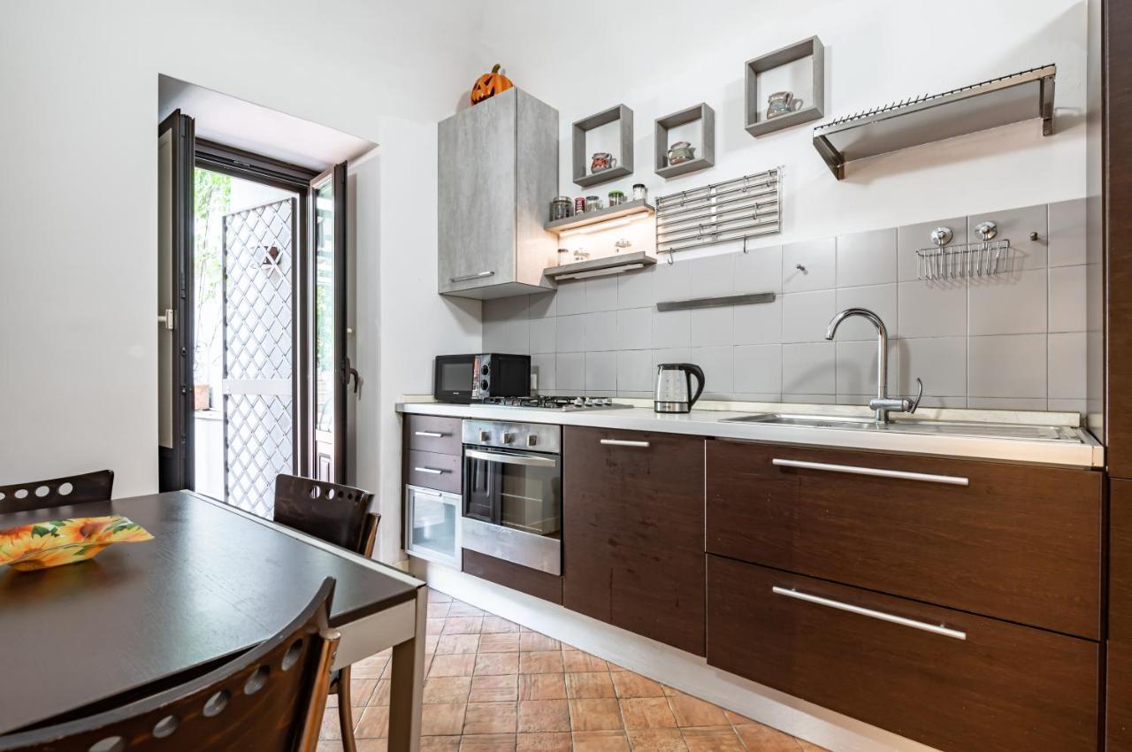 Appartement Zurria Elegant With Exclusive Garden Catane